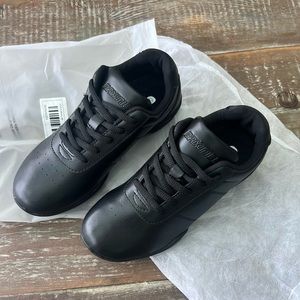 Black youth cheerleading shoes